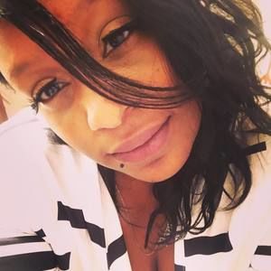 Meet your Posher, Deonna